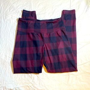 High-Waisted Elevate 7/8-Length Leggings EUC XL Tall Red (maroon) Buffalo Plaid